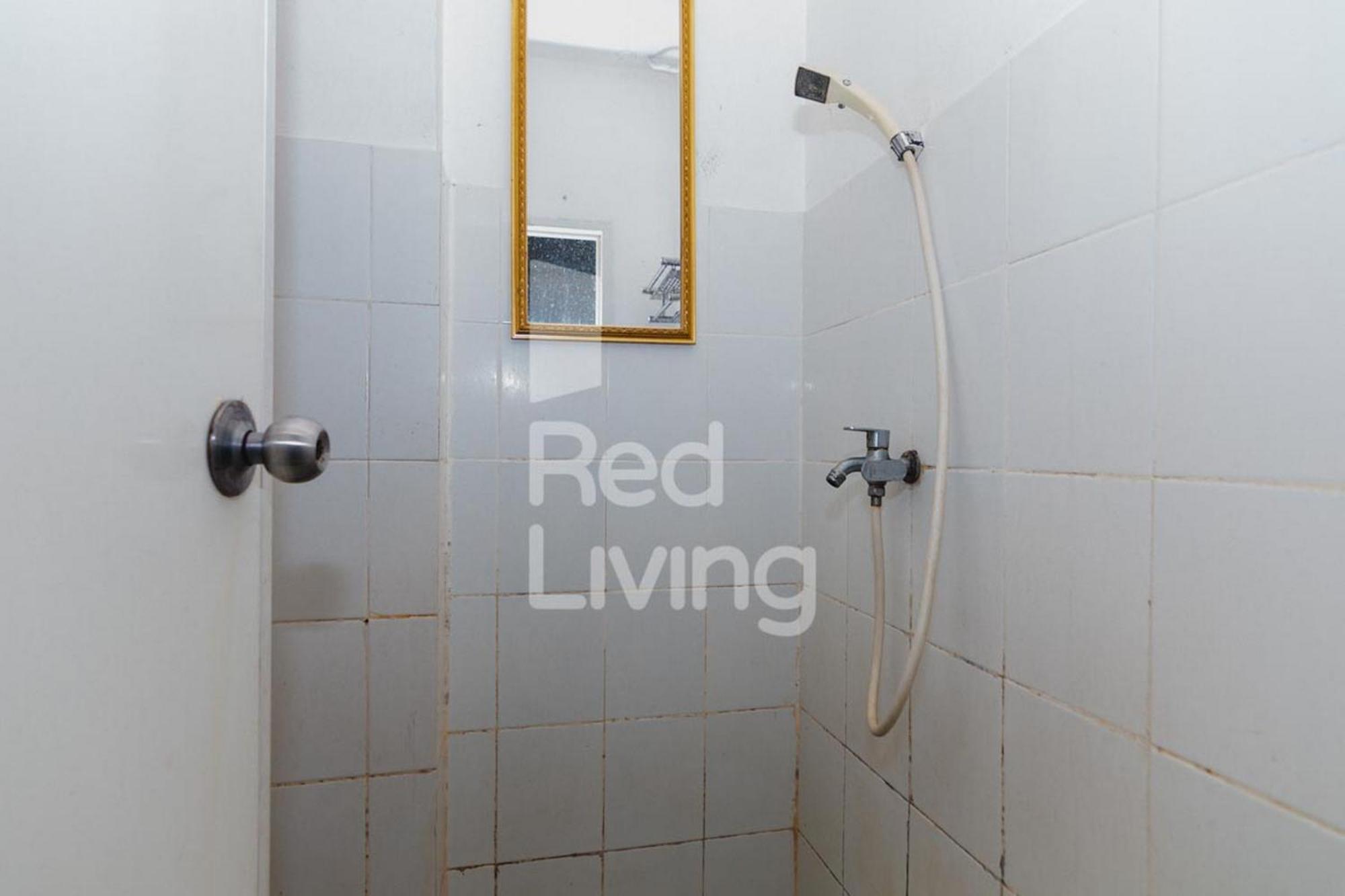 Redliving Apartemen Casablanca East Residence - Kayla Property Tower B Dżakarta Pokój zdjęcie
