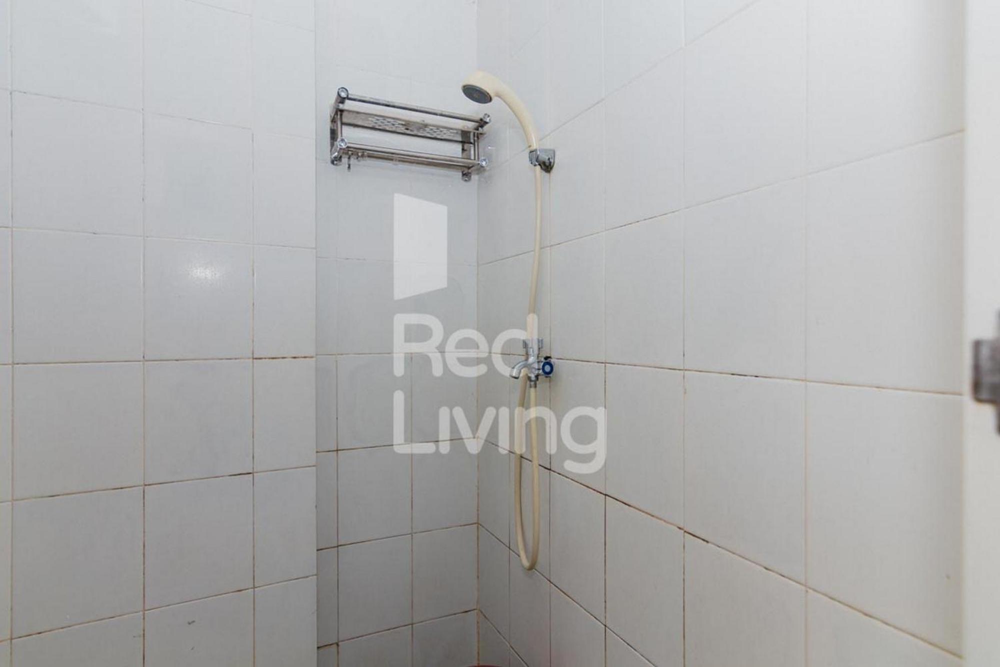 Redliving Apartemen Casablanca East Residence - Kayla Property Tower B Dżakarta Pokój zdjęcie